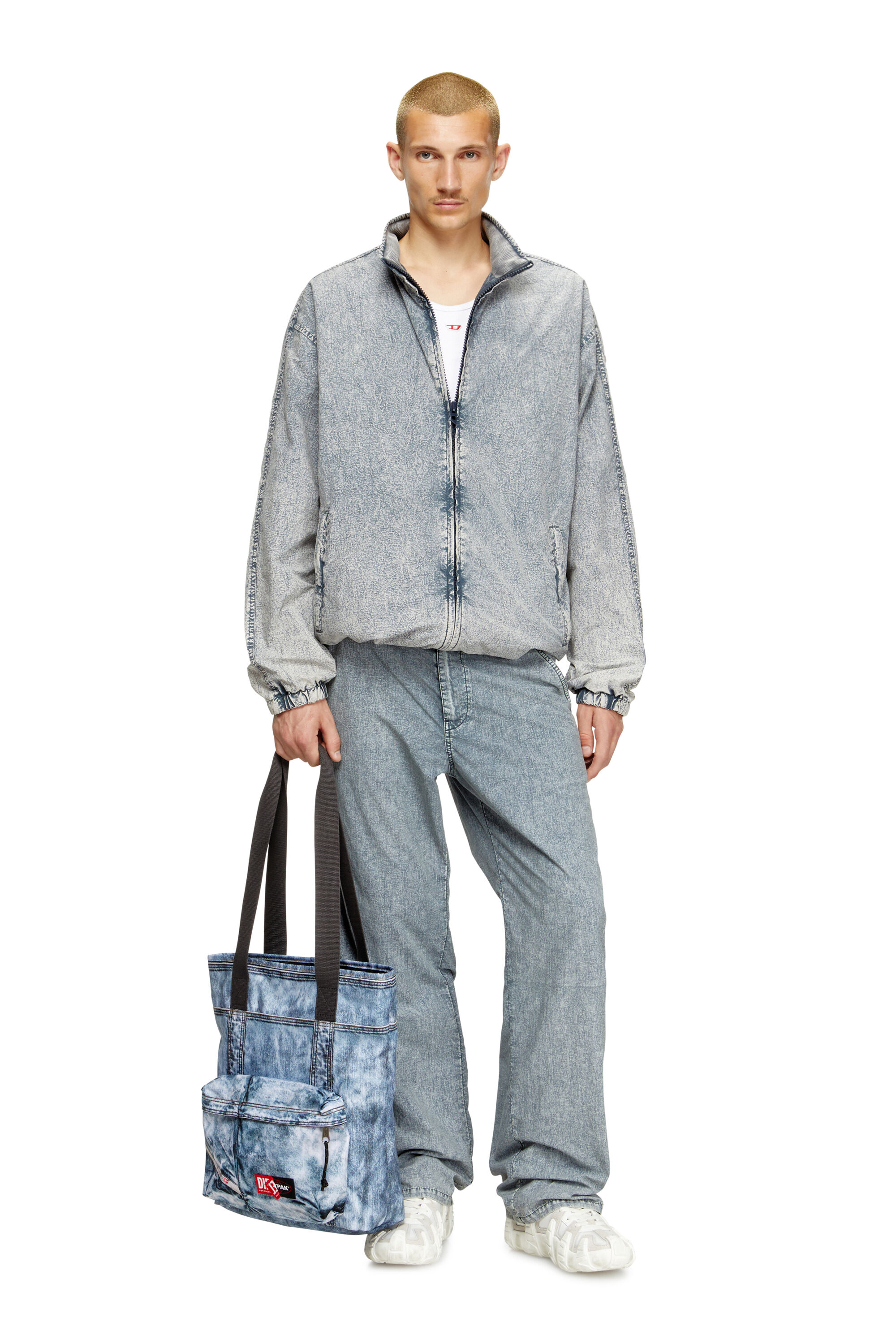 Diesel - DIESEL TOTE, Unisex's Tote bag in trompe l'oeil denim in Blue - 5