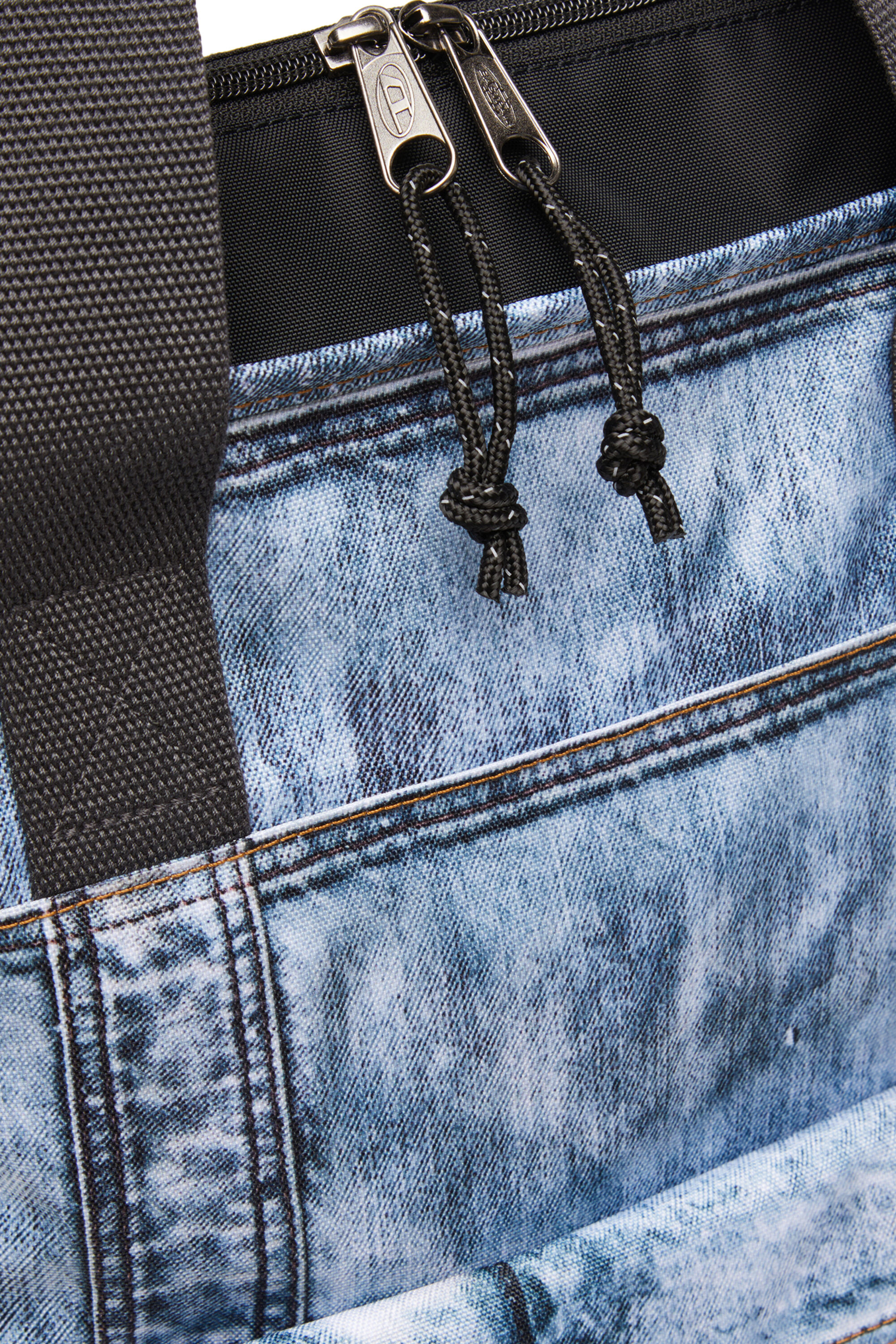 Diesel - DIESEL TOTE, Unisex's Tote bag in trompe l'oeil denim in Blue - 6